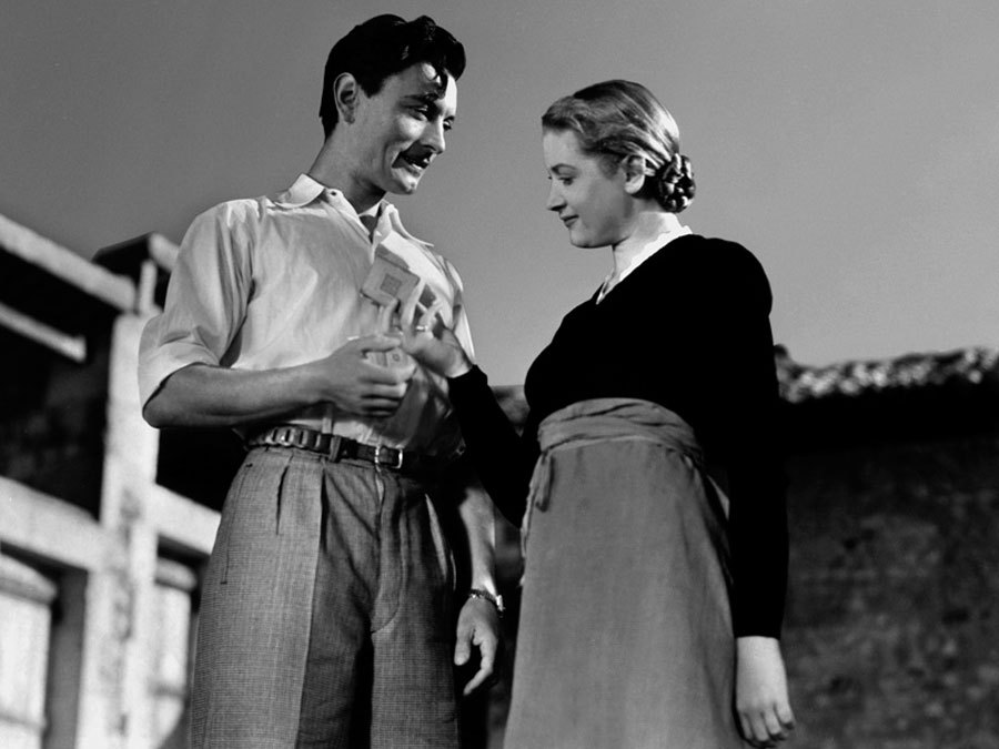 Still of Blanchette Brunoy and Georges Rollin in Goupi mains rouges (1943)