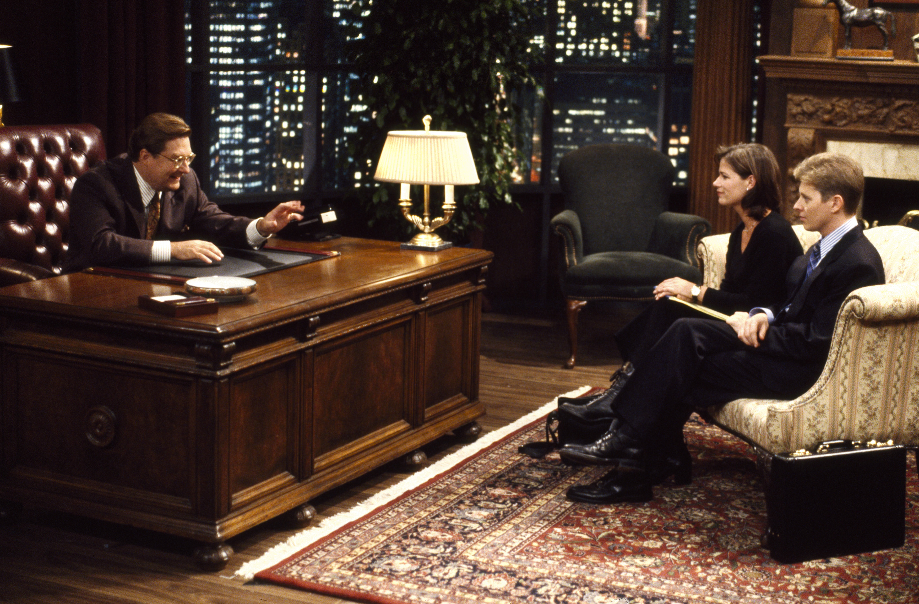 Still of Dave Foley, Maura Tierney and Stephen Root in NewsRadio (1995)