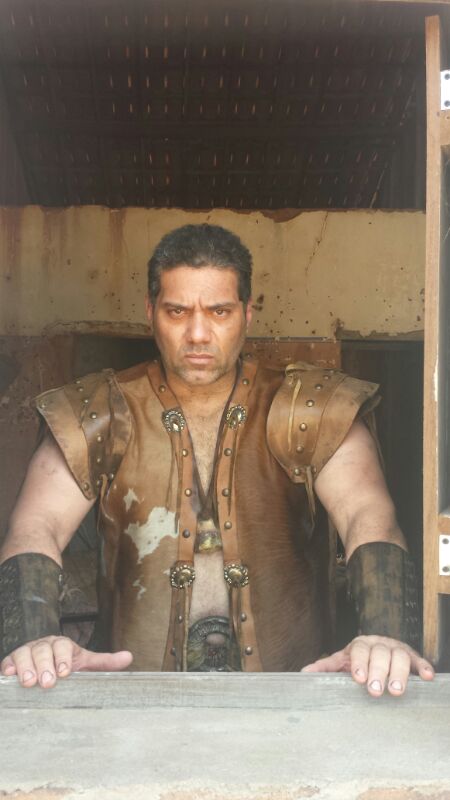 Marcio Rosario as Hercules in the brazilian film, Desert written & directed by Guilherme Weber