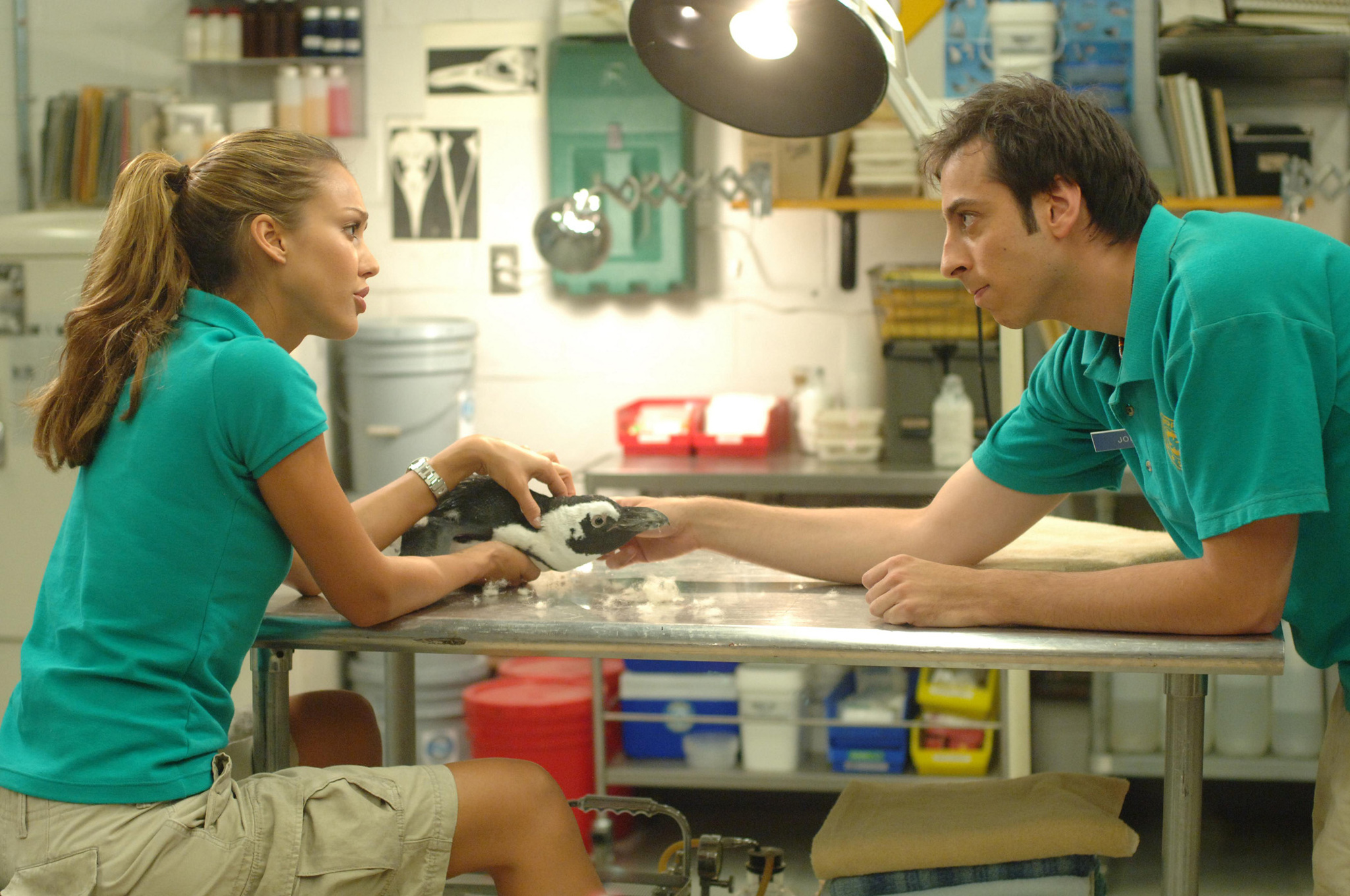 Still of Jessica Alba, Dane Cook and Lonny Ross in Good Luck Chuck (2007)