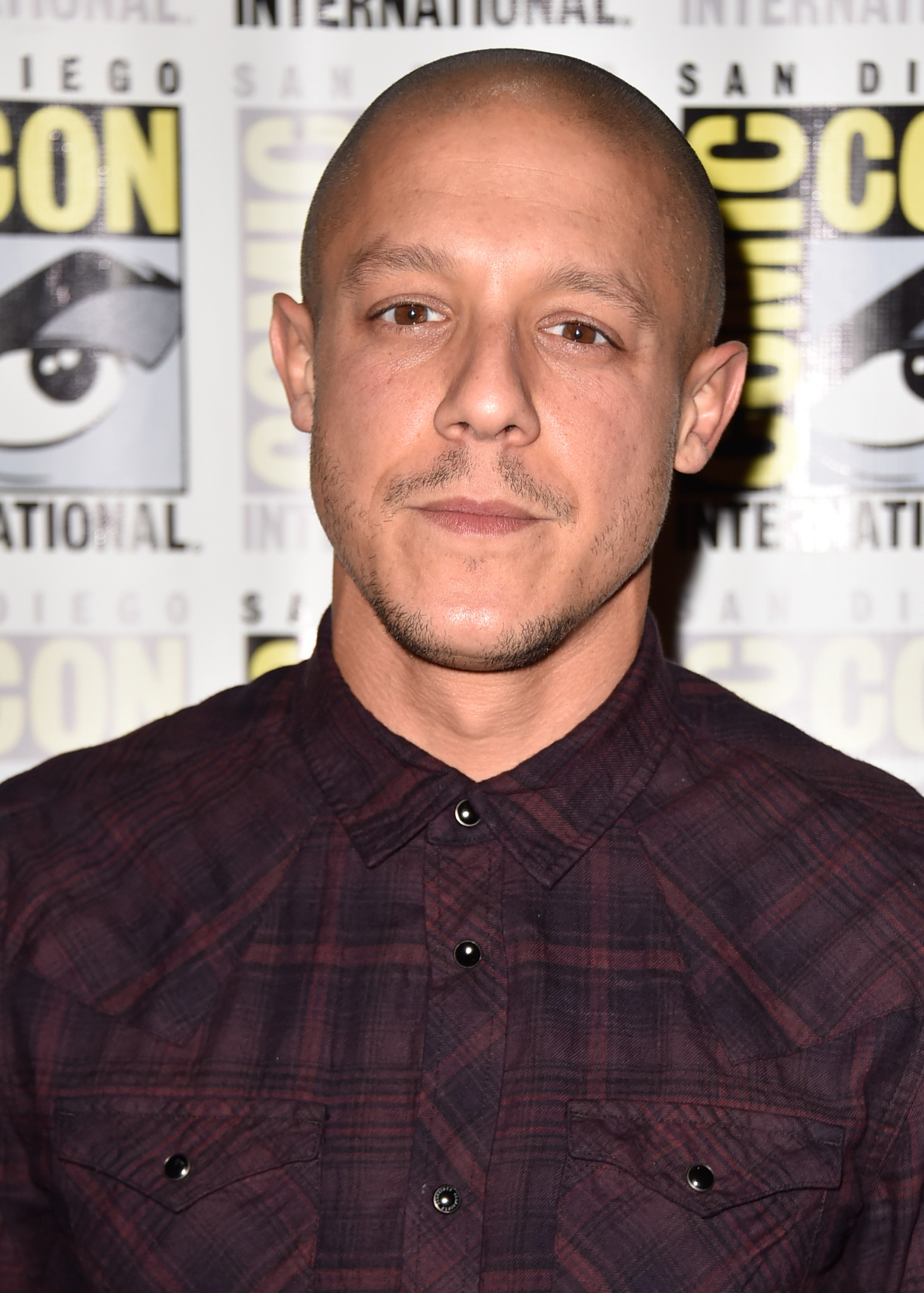 Theo Rossi at event of Sons of Anarchy (2008)