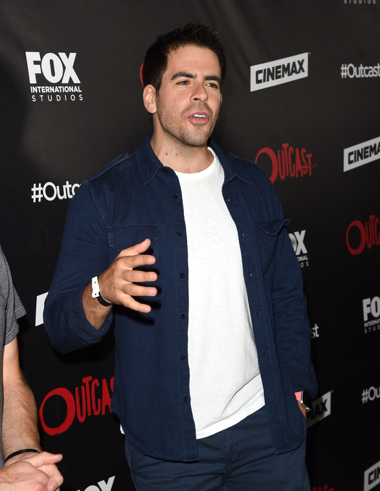 Eli Roth at event of Outcast (2016)
