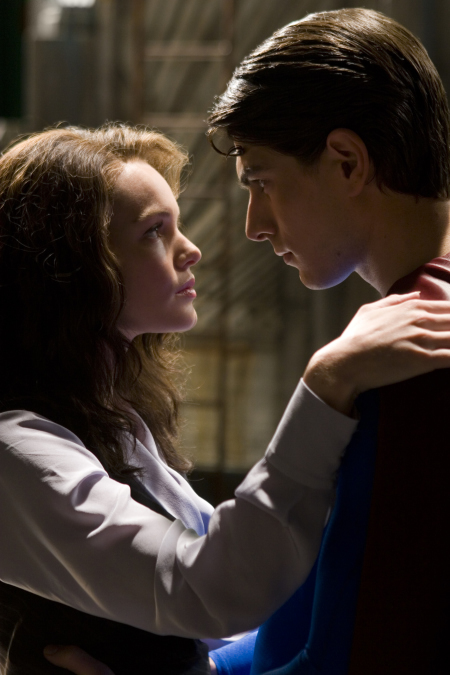 Still of Kate Bosworth and Brandon Routh in Superman Returns (2006)