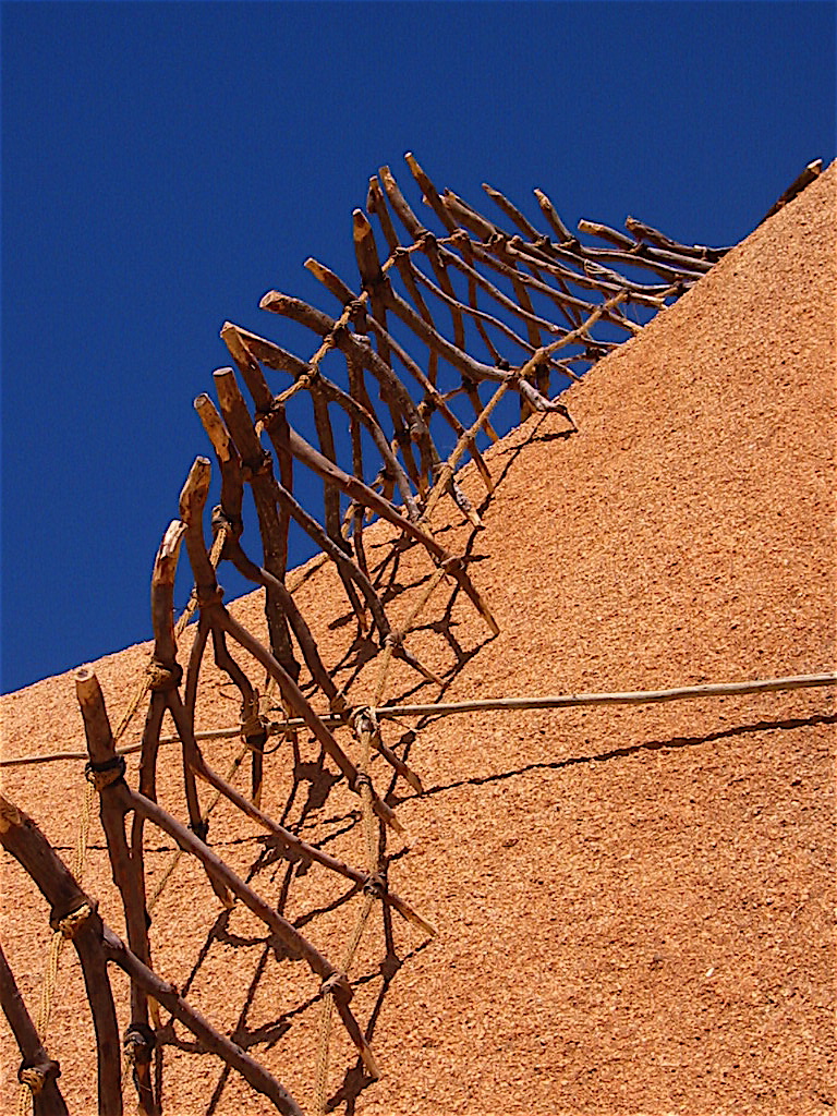 NAKUDU LADDER DETAIL, THE BEAUTIFUL LATE, JEAN MARC, MADE 3 OF THESE FOR ME, HE EVEN COLLECTED THE BRANCHES, HIMSELF, IN THE NAMIBIAN DESERT, GOD BLESS HIS SOUL, HE DIED FROM A FREE FALL, WHAT HE LOVED BEST.