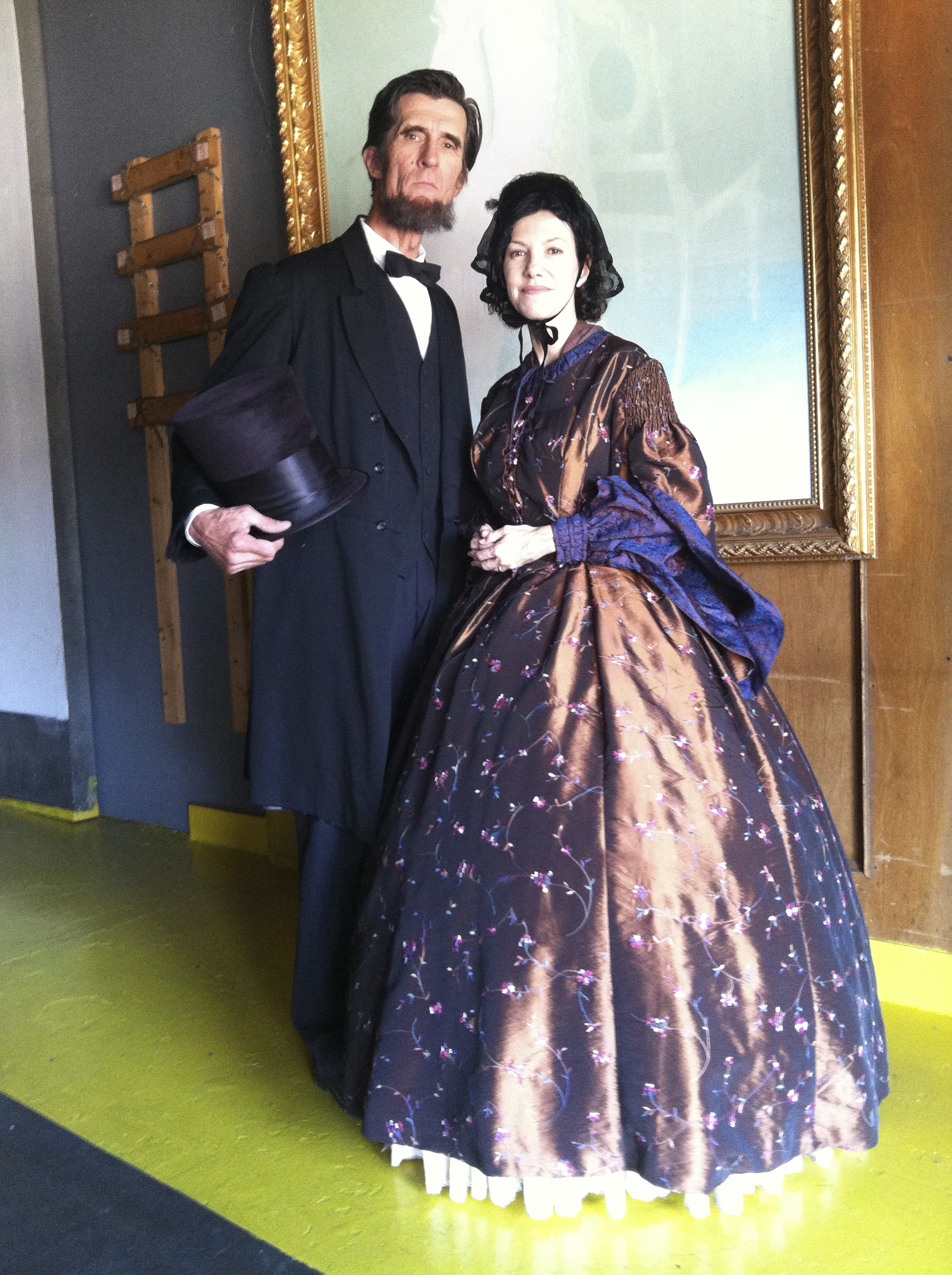 Elizabeth Rowin as Mary Todd Lincoln on the set of HOTEL SECRETS & LEGENDS.
