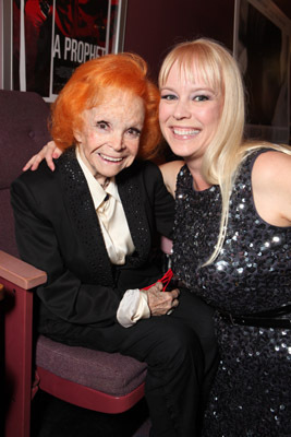 Sheri Hellard and Betty Rowland at event of Behind the Burly Q (2010)