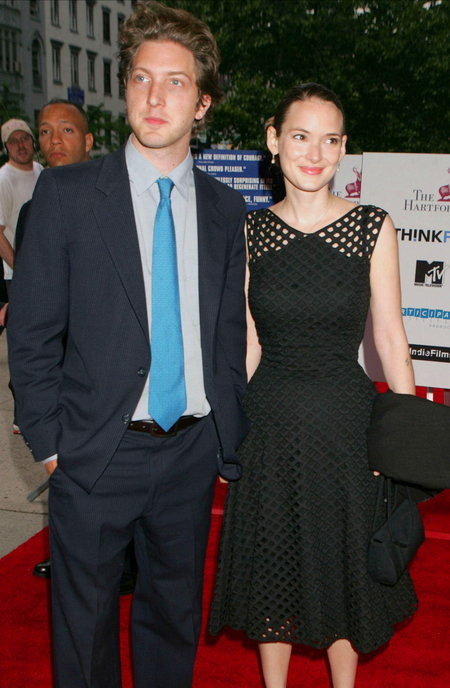Murderball Premiere in NYC Date: June 22, 2005 Henry Alex Rubin and Winona Ryder