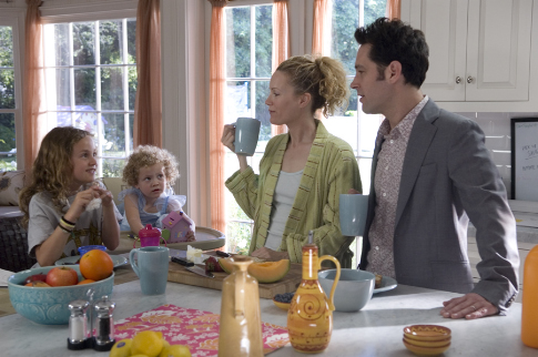 Still of Leslie Mann and Paul Rudd in Knocked Up (2007)