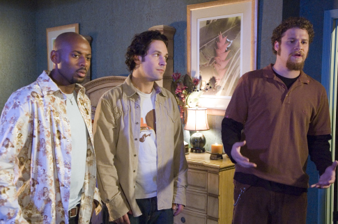 Still of Romany Malco, Seth Rogen and Paul Rudd in The 40 Year Old Virgin (2005)