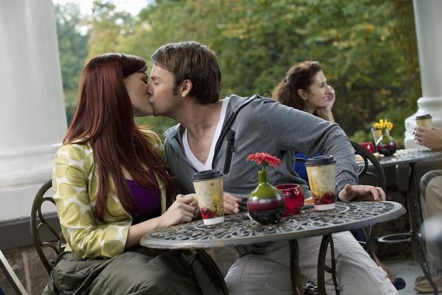 Still of Barry Watson and Sara Rue in My Future Boyfriend (2011)