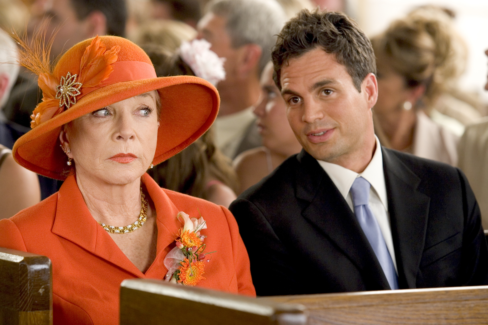 Still of Shirley MacLaine and Mark Ruffalo in Rumor Has It... (2005)