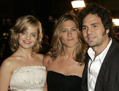 Jennifer Aniston, Mena Suvari and Mark Ruffalo at event of Rumor Has It... (2005)