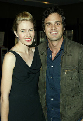 Sunrise Coigney and Mark Ruffalo at event of My Life Without Me (2003)