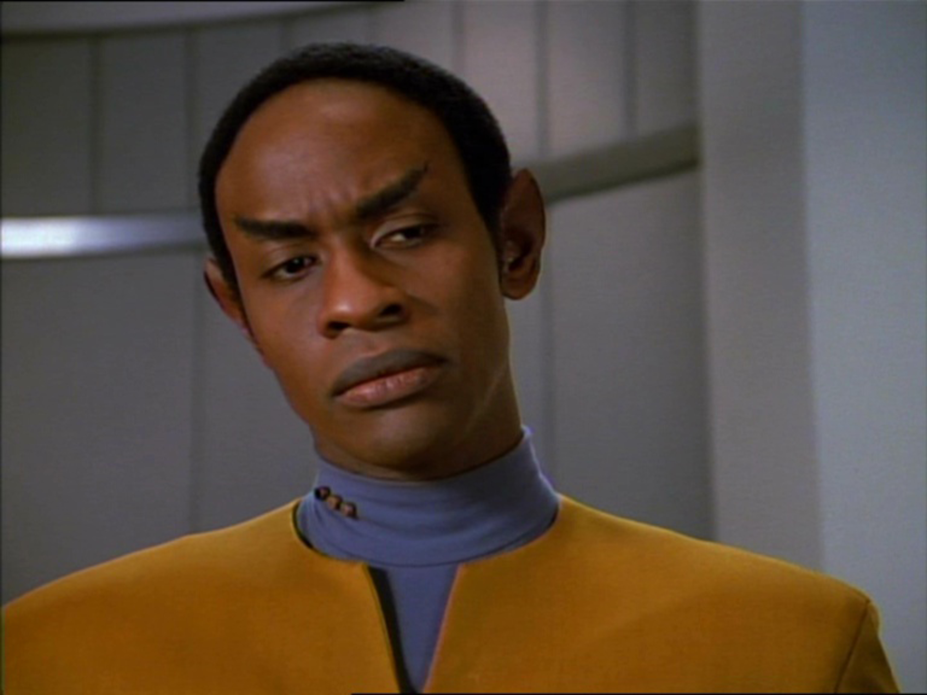 Still of Tim Russ in Star Trek: Voyager (1995)