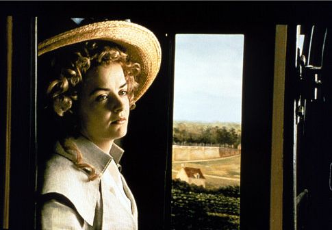 Still of Lucy Russell in L'anglaise et le duc (2001)