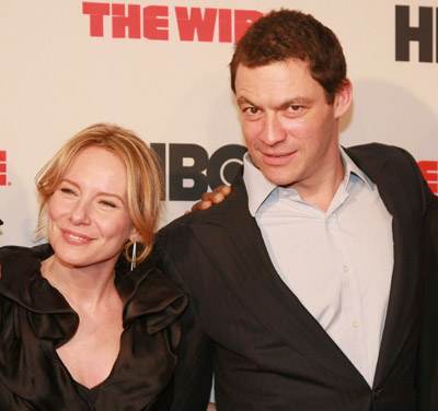 Amy Ryan and Dominic West at event of Blake (2002)