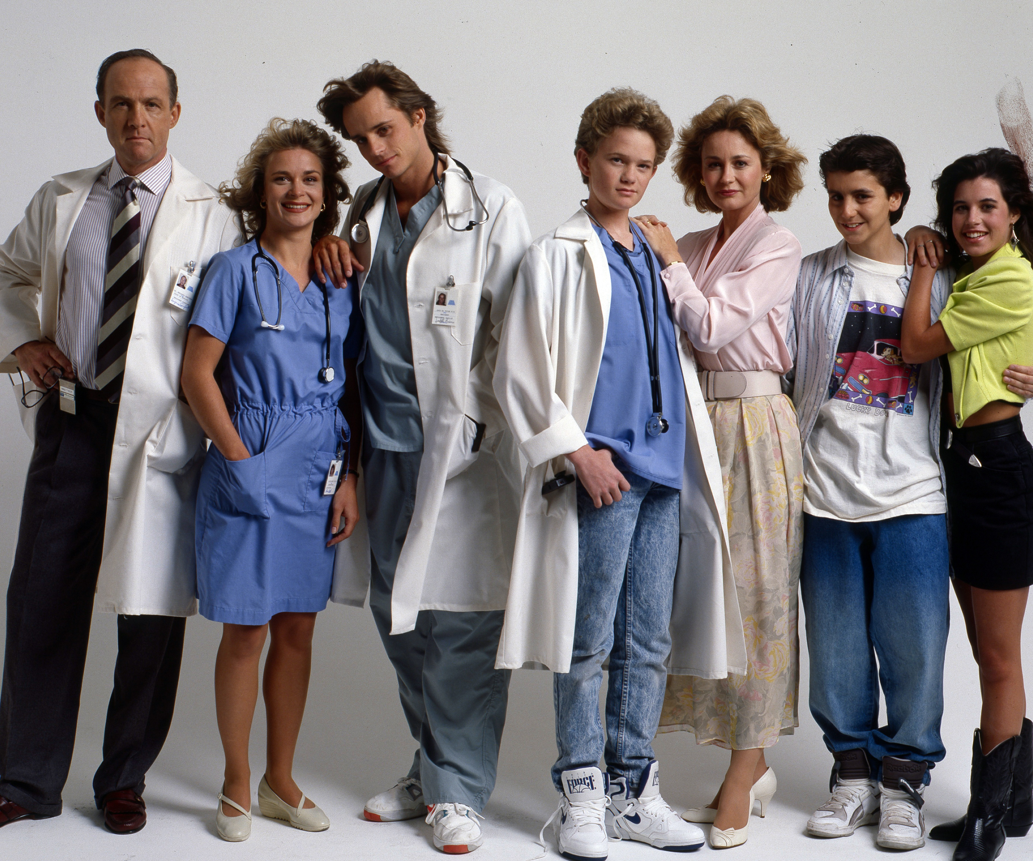 Still of Neil Patrick Harris, Mitchell Anderson, Max Casella, Kathryn Layng, Belinda Montgomery, Lawrence Pressman and Lisa Dean Ryan in Doogie Howser, M.D. (1989)