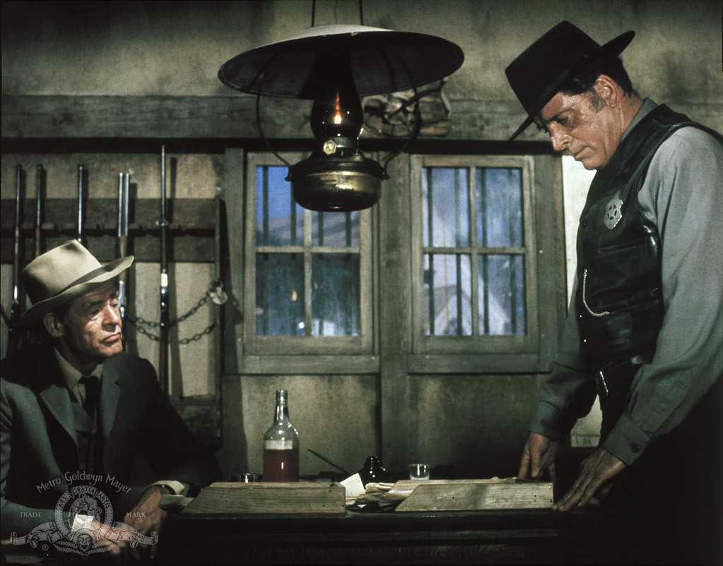 Still of Burt Lancaster and Robert Ryan in Lawman (1971)