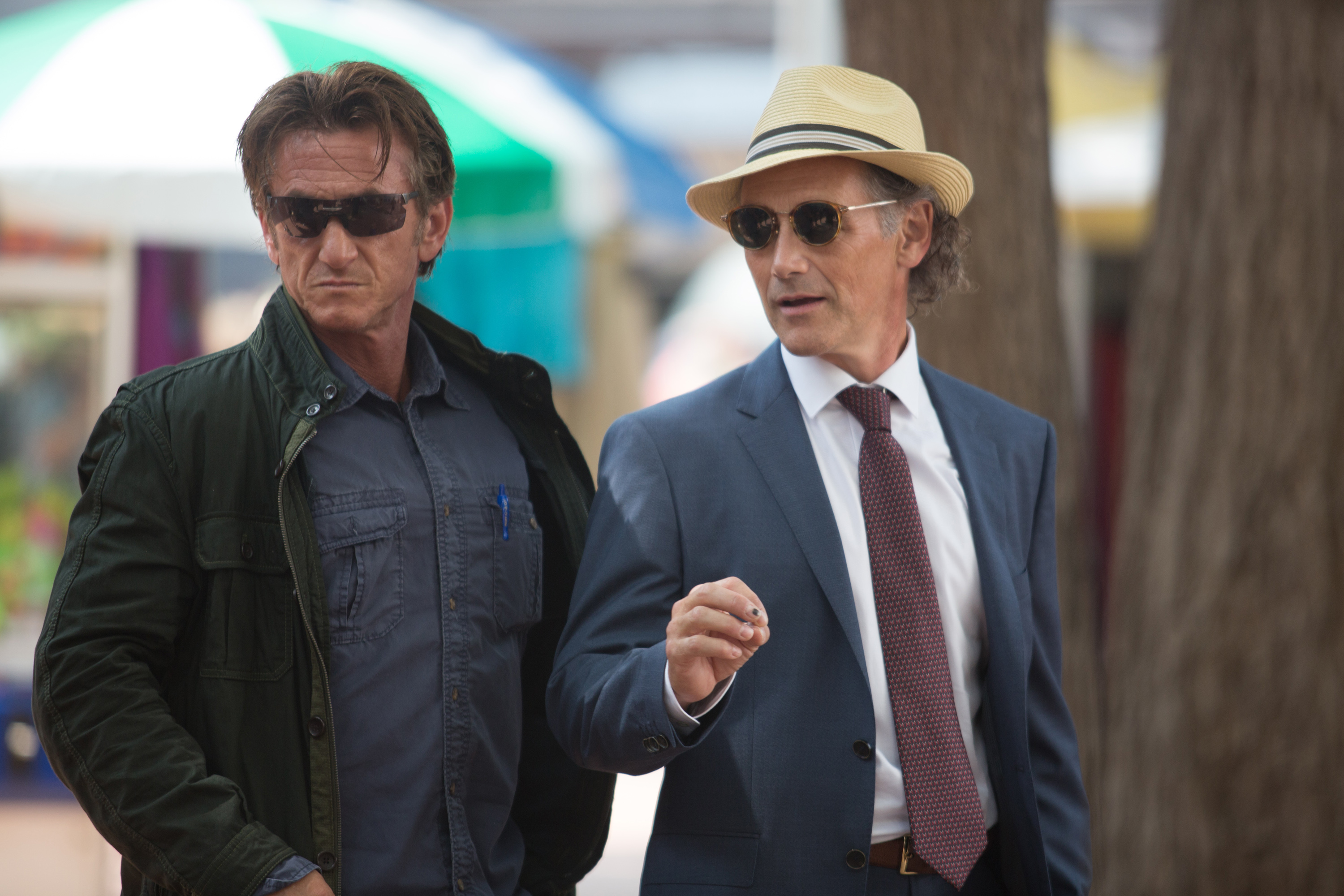 Still of Sean Penn and Mark Rylance in The Gunman (2015)