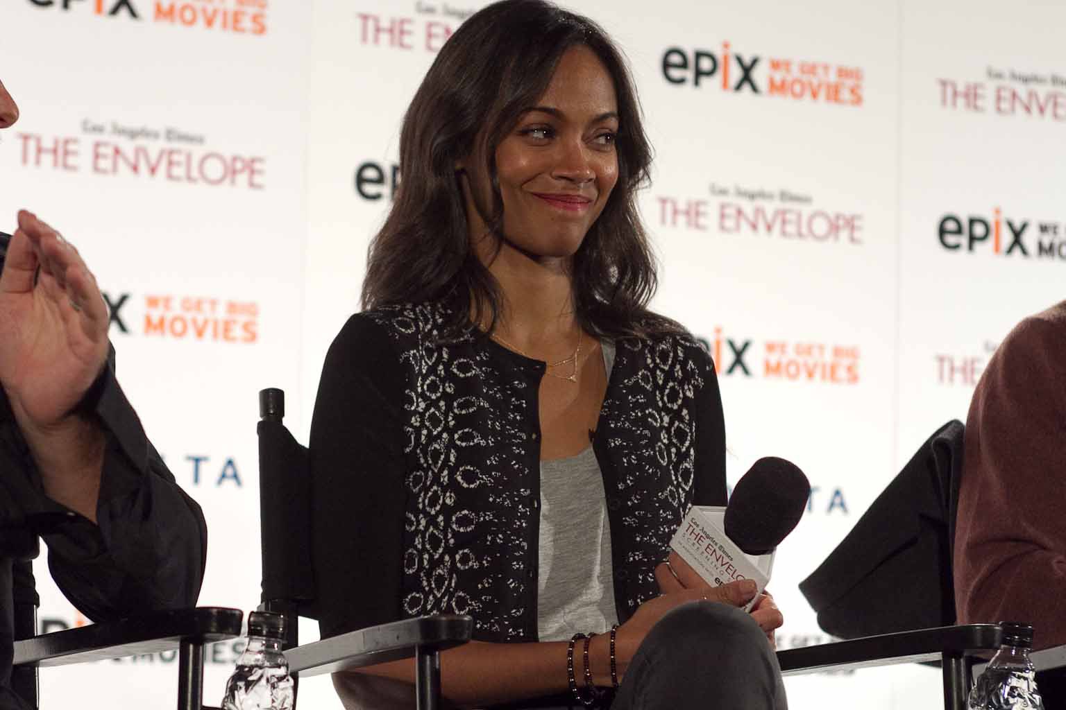 Zoe Saldana at event of Out of the Furnace (2013)