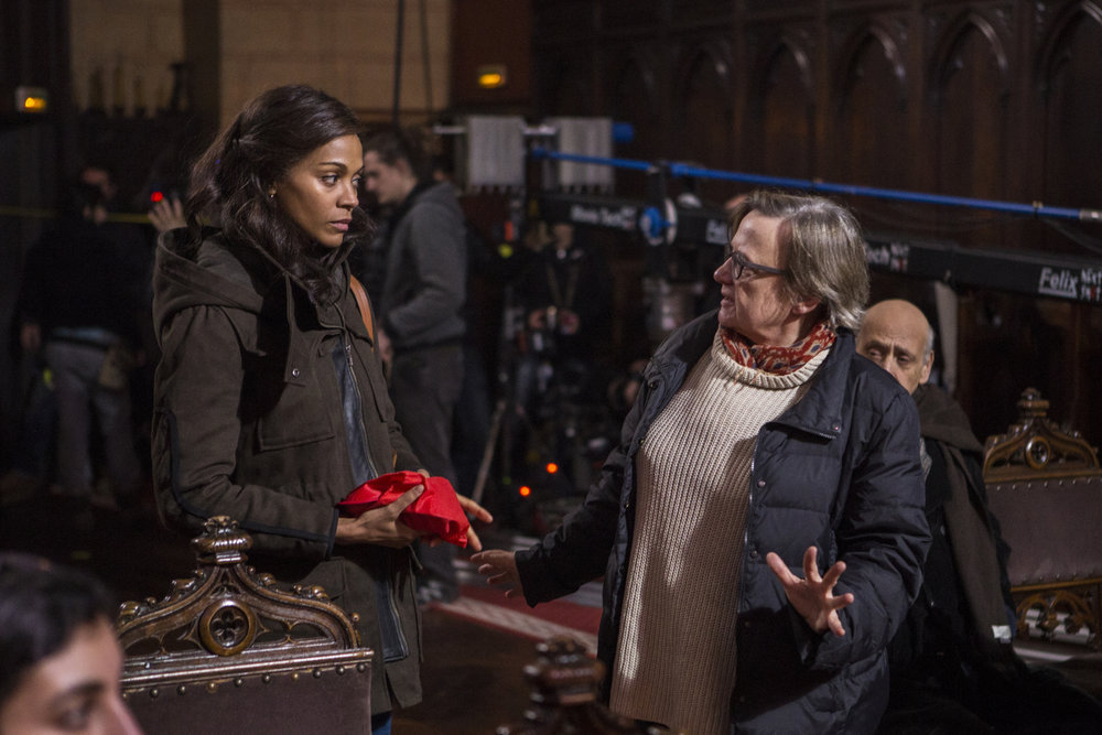 Still of Agnieszka Holland and Zoe Saldana in Rosemary's Baby (2014)