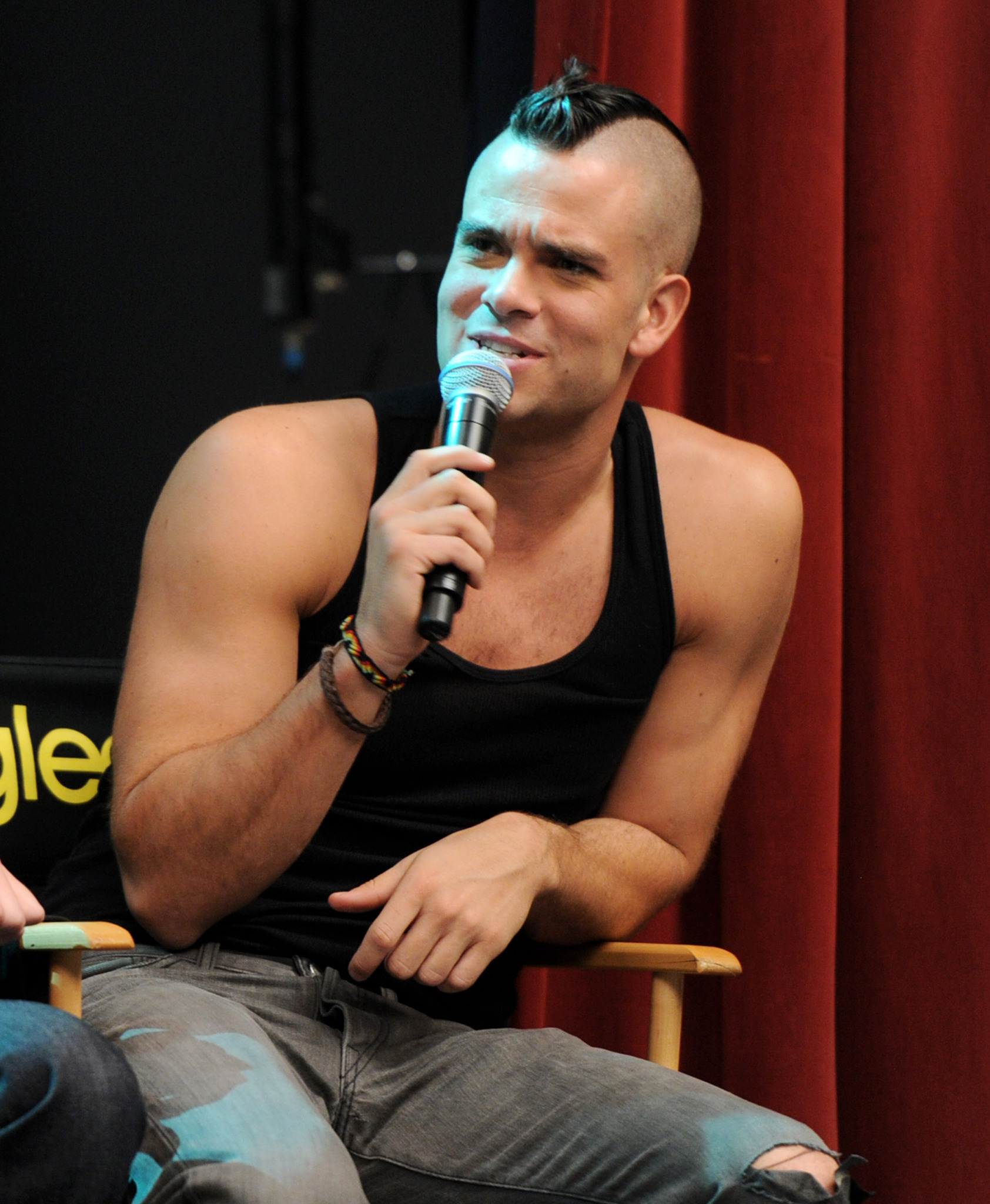 Mark Salling at event of Glee (2009)