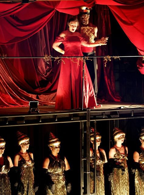 LA Times photo Ovation Awarding Winning Opera 