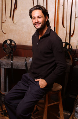 Rodrigo Santoro at event of Carandiru (2003)