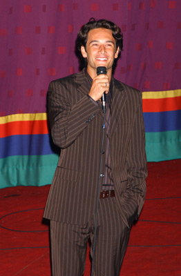 Rodrigo Santoro at event of Carandiru (2003)