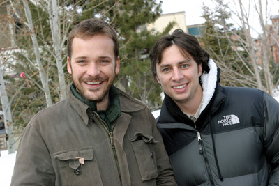 Zach Braff and Peter Sarsgaard at event of Garden State (2004)