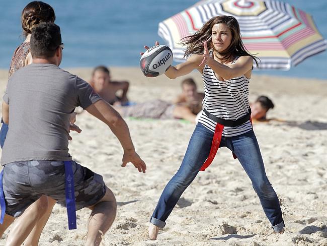 Brooke and other Wonderland cast on Coogee Beach during a break in filming may 2014