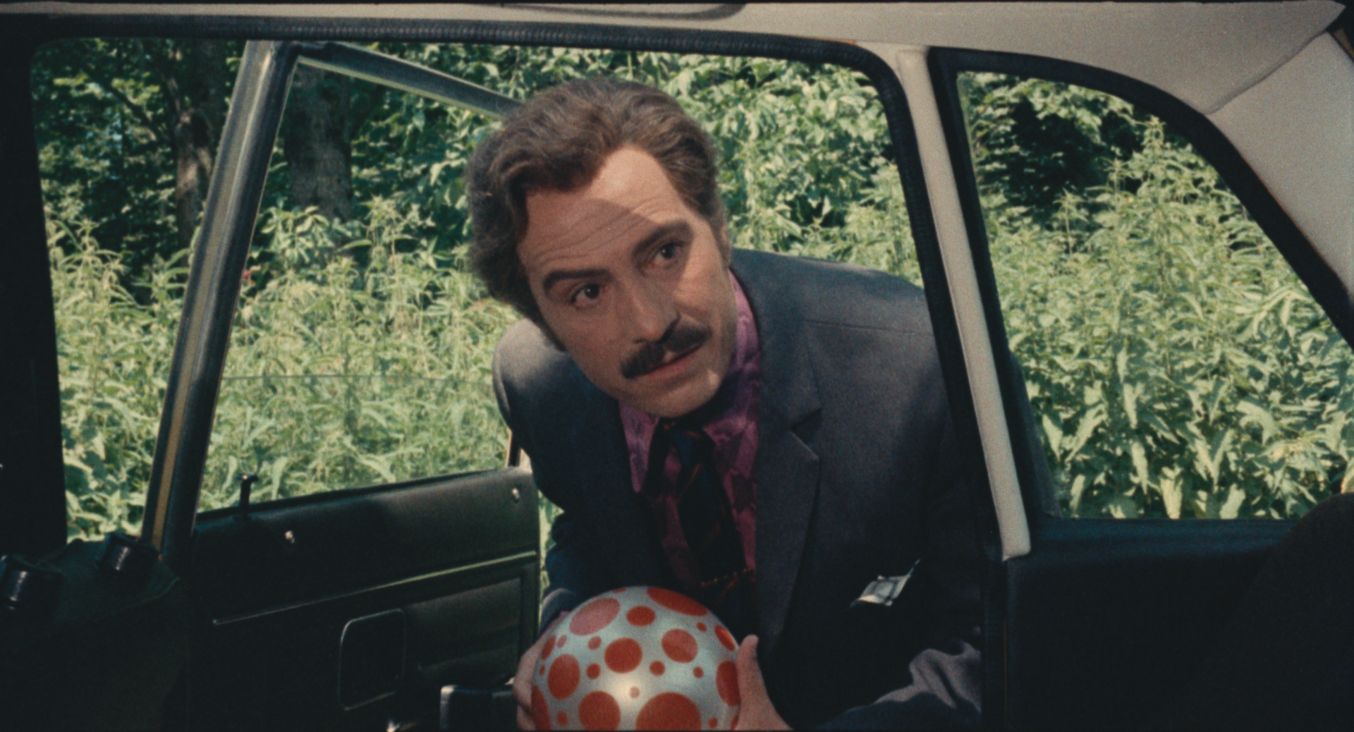 Still of Nino Manfredi in Pane e cioccolata (1974)