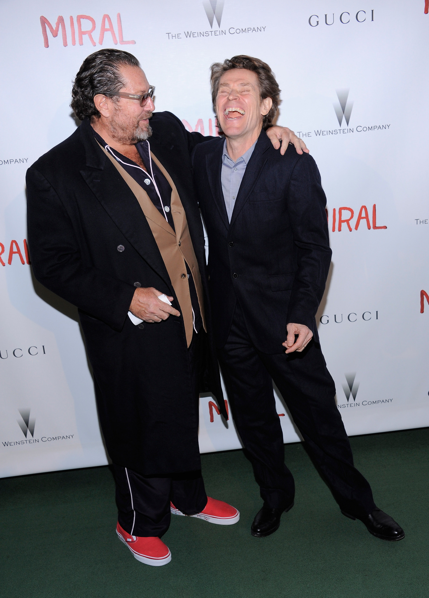 Willem Dafoe and Julian Schnabel at event of Miral (2010)