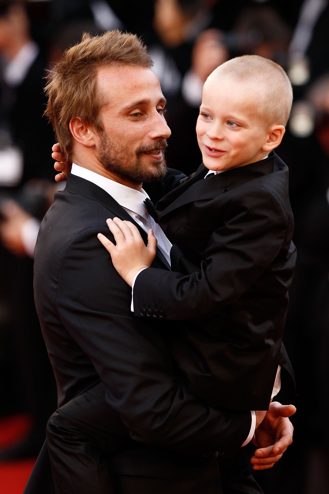 Matthias Schoenaerts and Armand Verdure at event of De rouille et d'os (2012)