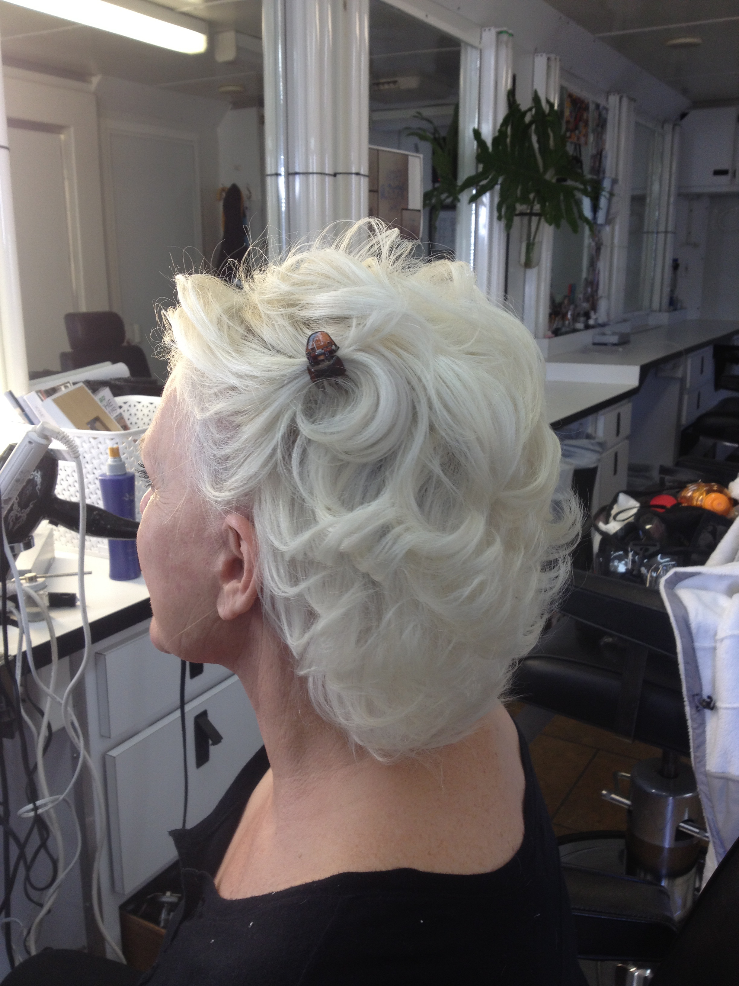 Personal Hair stylist for Sharon Gless. Creating Madeline for Season 7