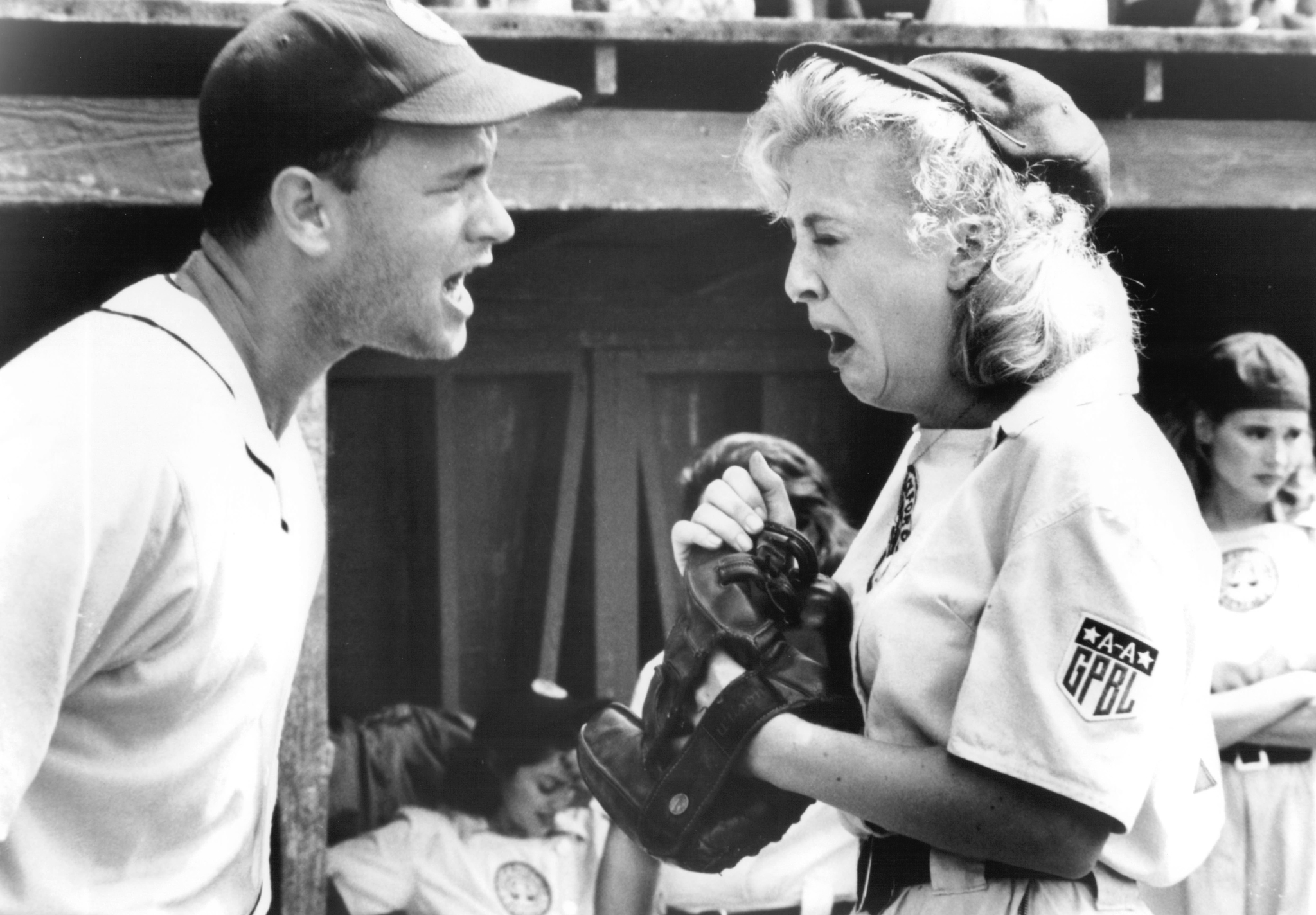 Still of Tom Hanks and Bitty Schram in A League of Their Own (1992)