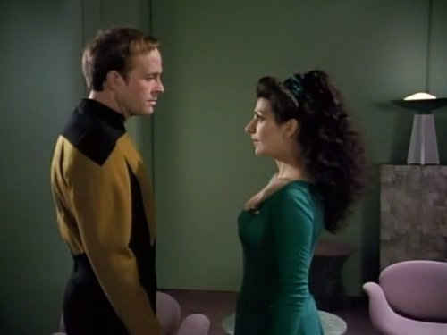 Still of Marina Sirtis and Dwight Schultz in Star Trek: The Next Generation (1987)