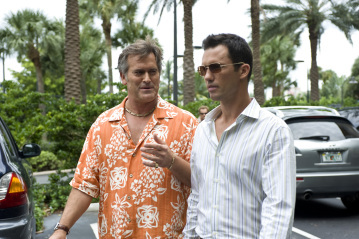 Still of Bruce Campbell and Jeffrey Donovan in Vilko bilietas (2007)