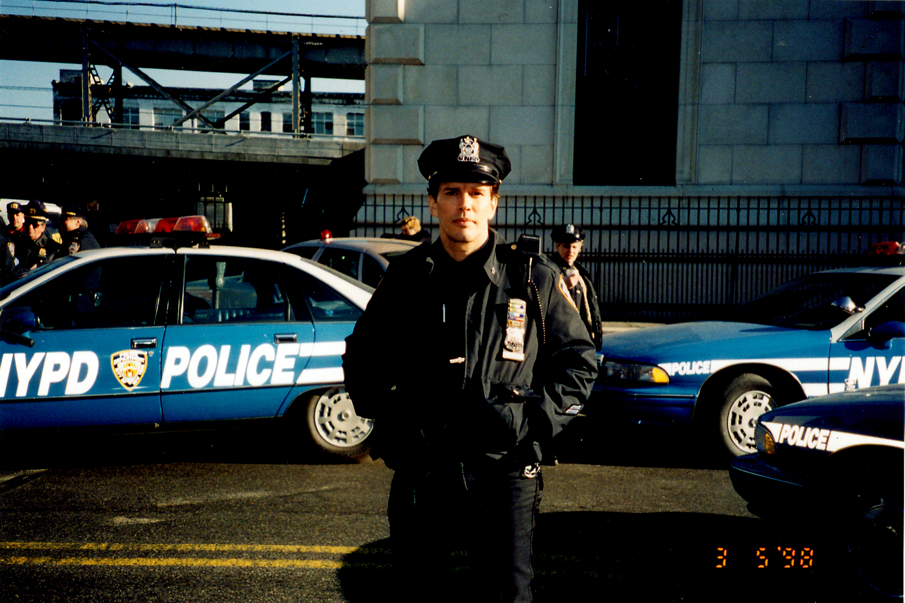 If you ever testify in court, you might wish you could have been as sharp as this policeman. He was being cross-examined by a defense attorney during a felony trial. The lawyer was trying to undermine the police officer's credibility ... Q: &