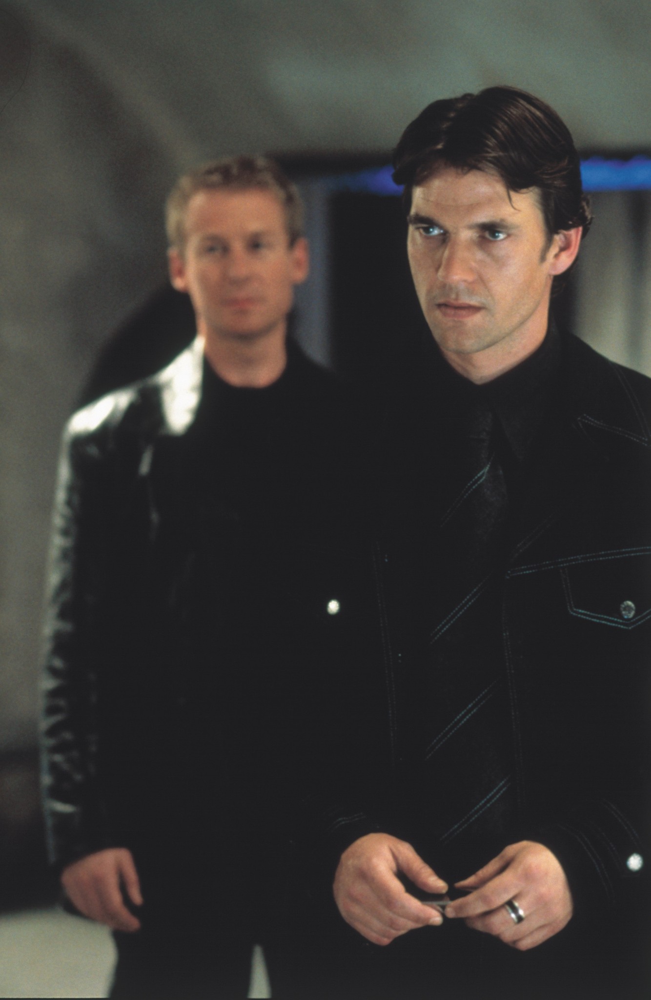 Still of Richard Roxburgh and Dougray Scott in Mission: Impossible II (2000)