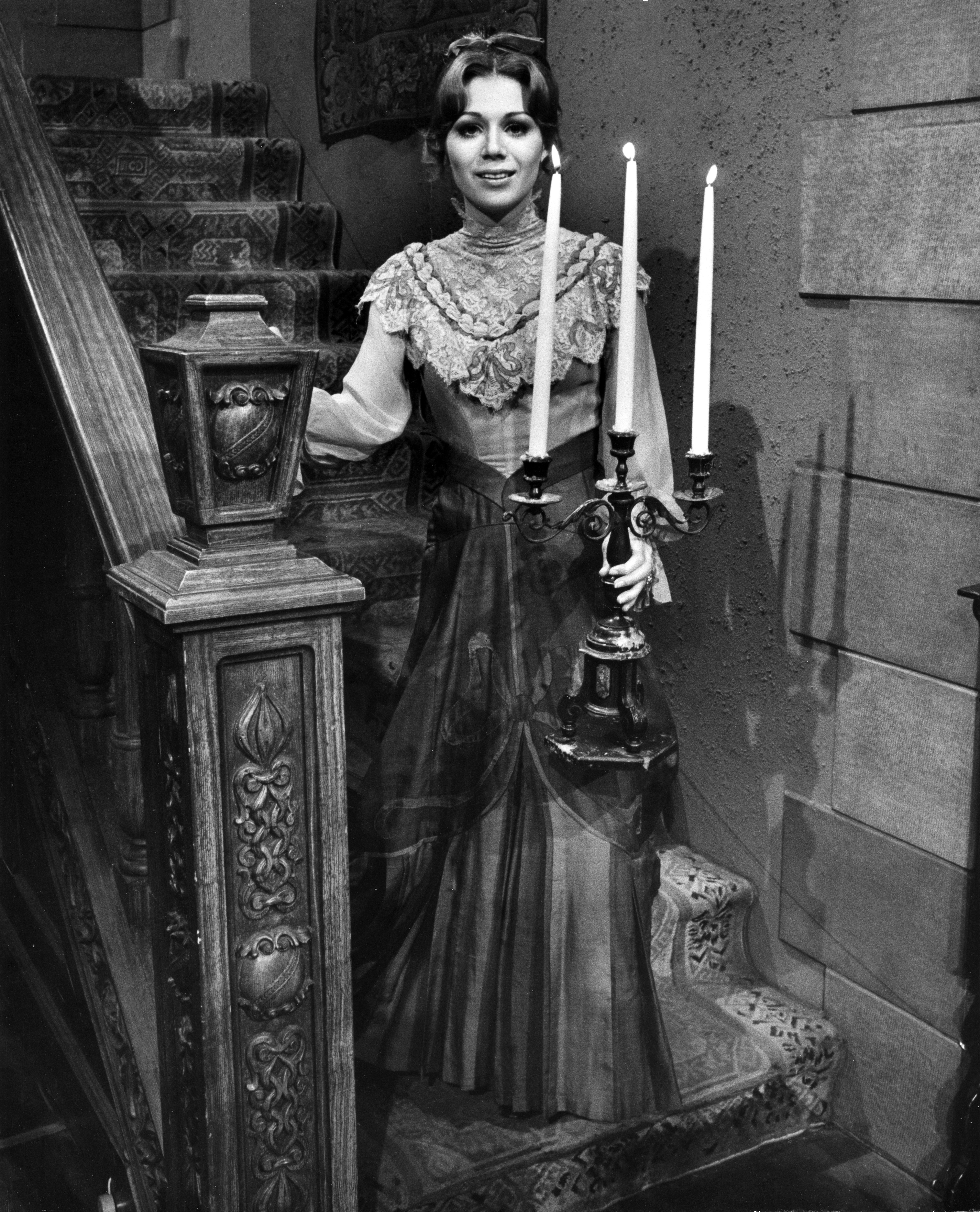 Still of Kathryn Leigh Scott in Dark Shadows (1966)