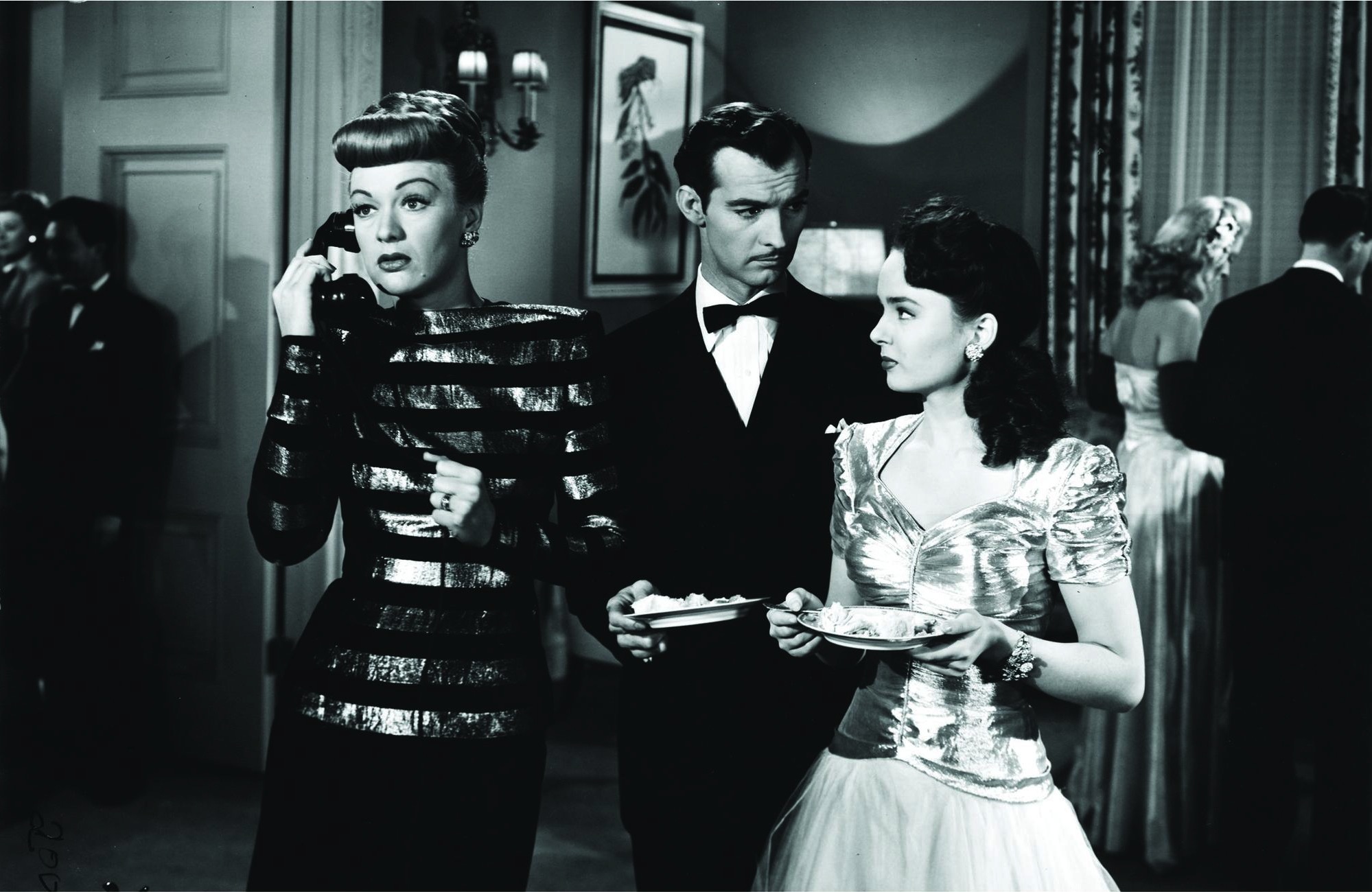 Still of Eve Arden, Ann Blyth and Zachary Scott in Mildred Pierce (1945)