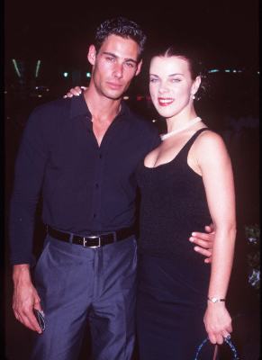 Debi Mazar and Nick Scotti at event of The Game (1997)
