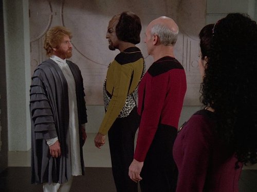 Still of Michael Dorn, Marina Sirtis, Patrick Stewart and Howie Seago in Star Trek: The Next Generation (1987)
