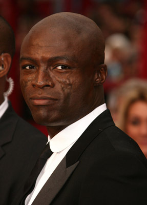 Seal at event of The 80th Annual Academy Awards (2008)