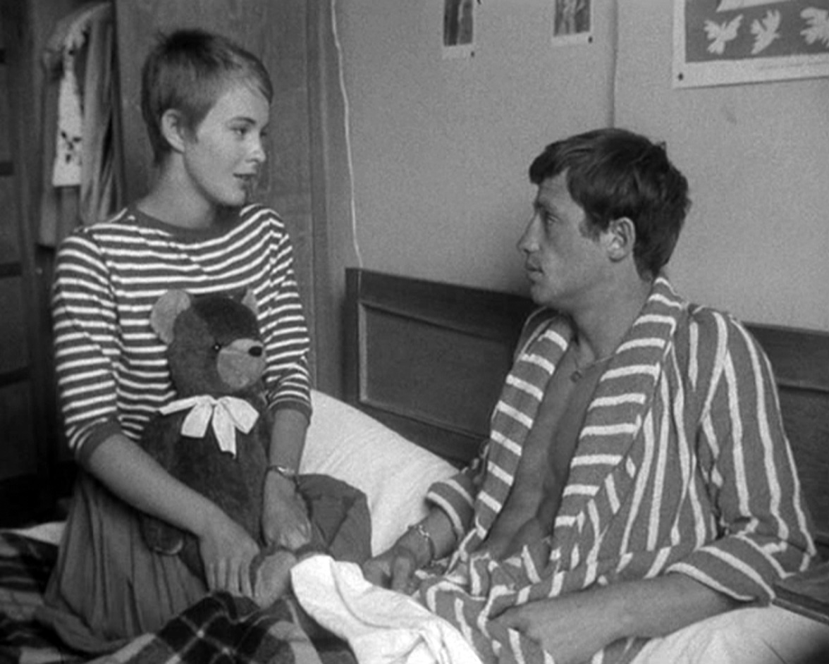 Still of Jean-Paul Belmondo and Jean Seberg in À bout de souffle (1960)
