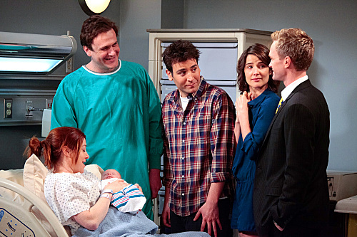 Still of Neil Patrick Harris, Alyson Hannigan, Jason Segel, Josh Radnor and Cobie Smulders in Kaip as susipazinau su jusu mama (2005)