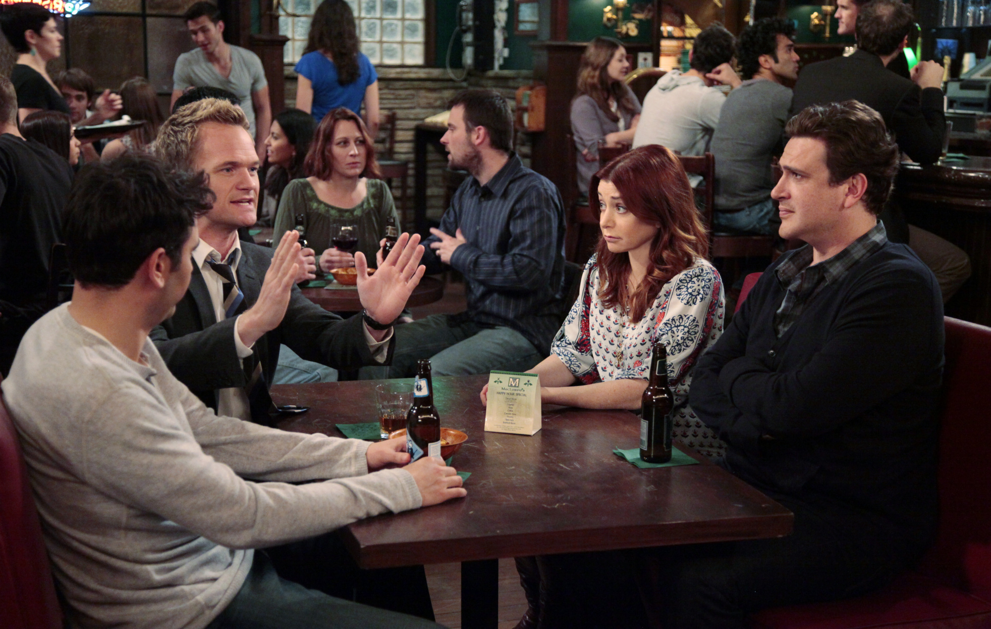 Still of Neil Patrick Harris, Alyson Hannigan, Jason Segel and Josh Radnor in Kaip as susipazinau su jusu mama (2005)