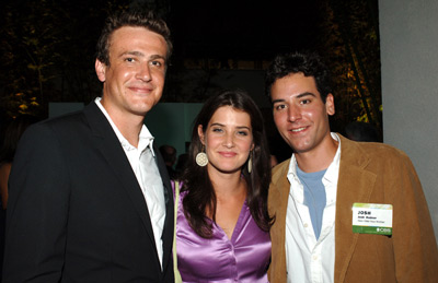 Jason Segel, Josh Radnor and Cobie Smulders at event of Kaip as susipazinau su jusu mama (2005)