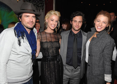 Penn Badgley, Blake Lively, Matthew Settle and Amber Heard at event of The Stepfather (2009)